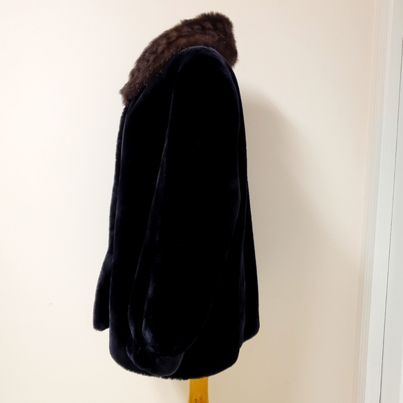 Vintage Black Fur Coat Contrast Brown Collar - Picture 2 of 10